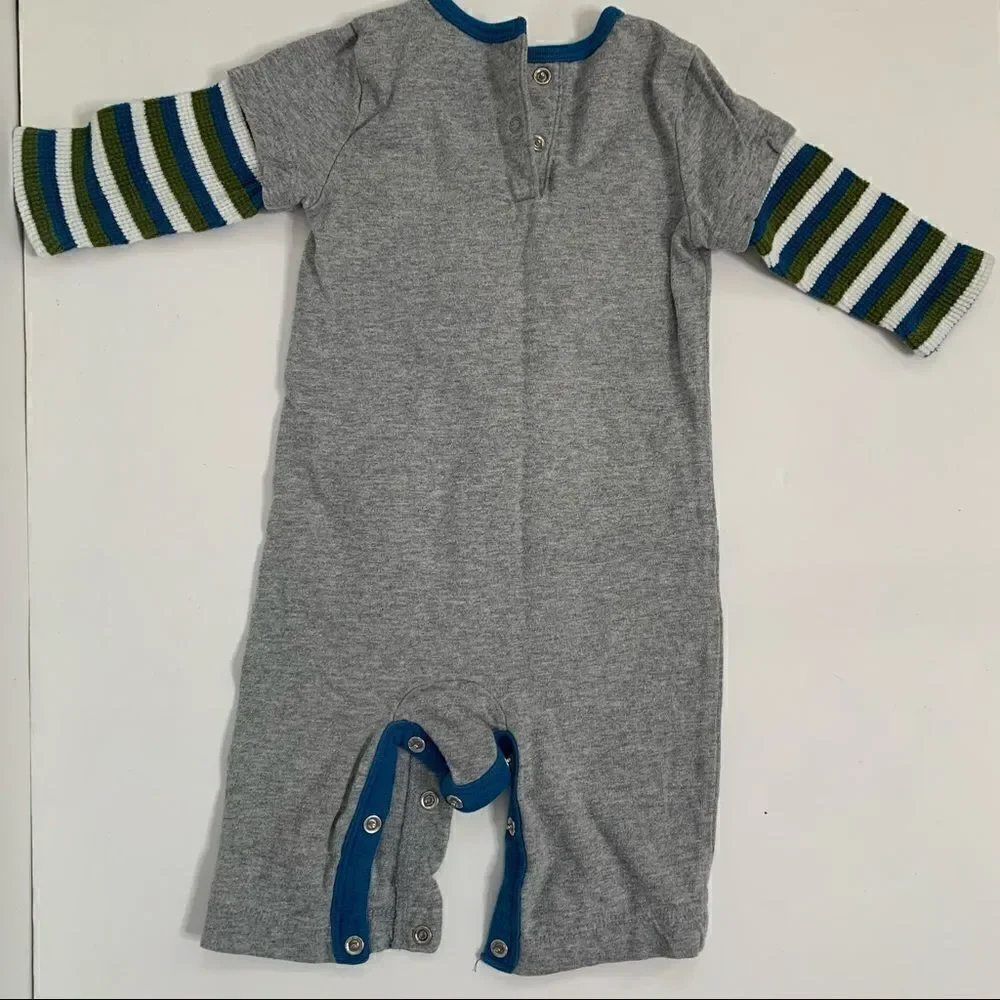 💕3 for 15💕 Old Navy Reindeer Romper Onesie 3-6 M